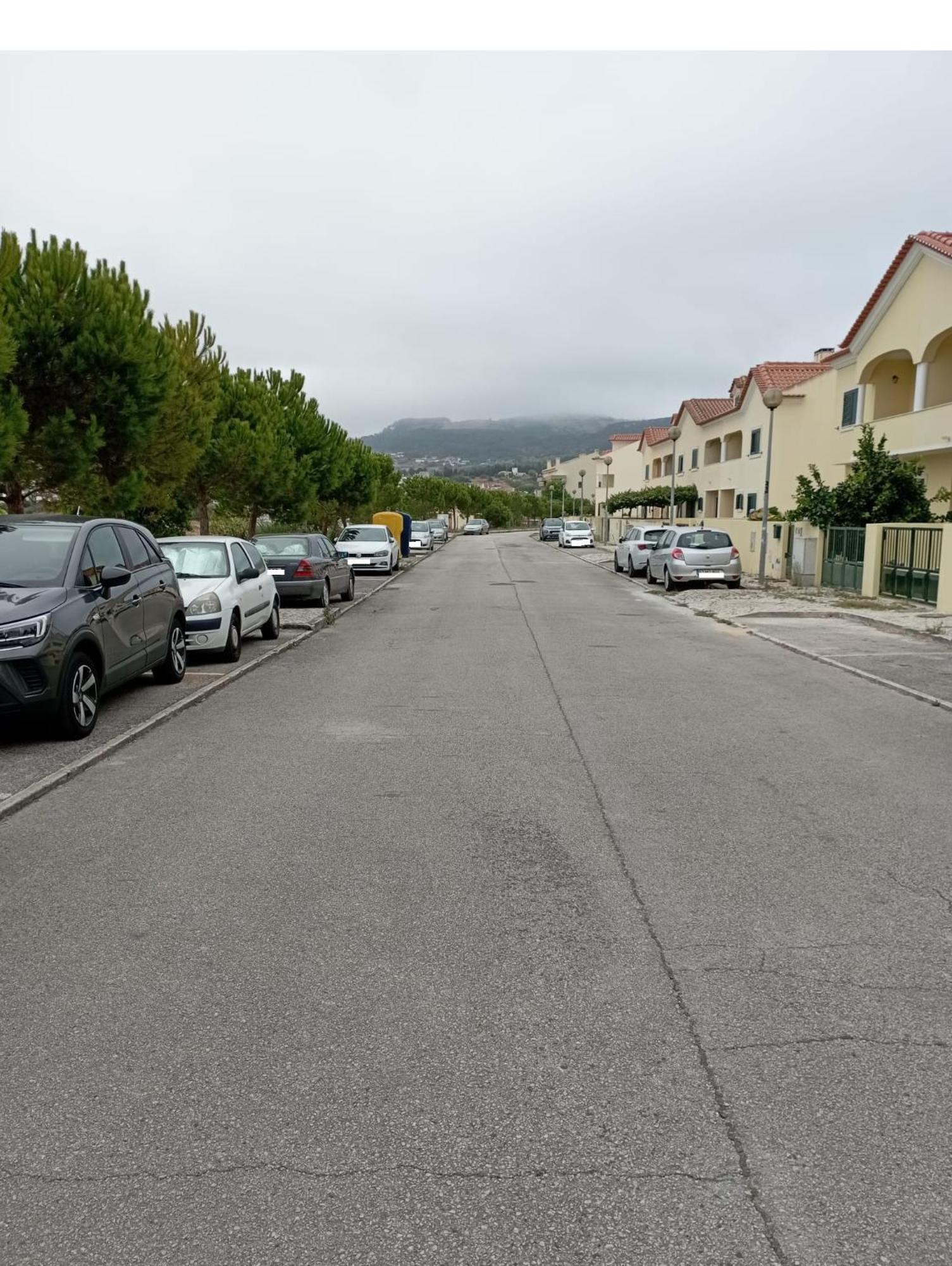 Sossego E Tranquilidade-Valley Guest House-Perto De Lisboa-Estacionamento A Porta Do Alojamento Arruda dos Vinhos Zewnętrze zdjęcie